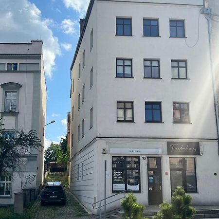 Apartament Centrum Свідниця Екстер'єр фото